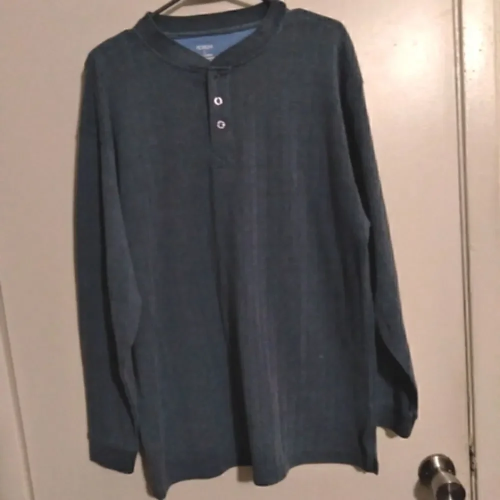 Forum Gray/Blue Ribbed Sweater Shirt Size Large